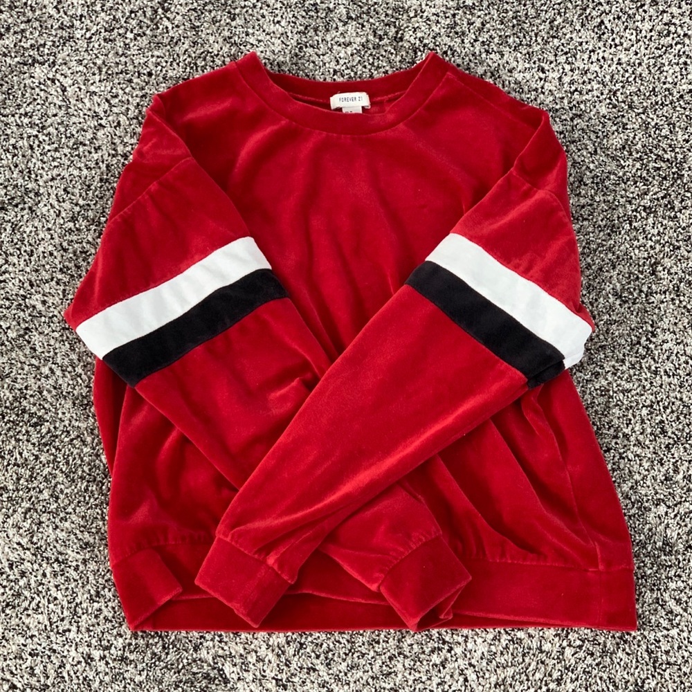 Red Velvet Sweater Forever 21 Black & White Strip